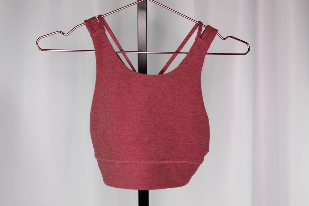 Vuori Daily Sports Bra Theather Plum Strappy Medium Support Size Small